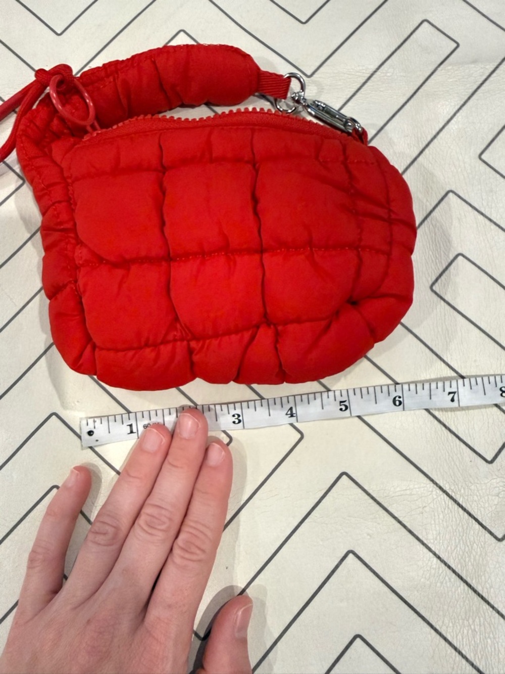 Quilted Puffer Mini Bag Keychain - Picture 9 of 9